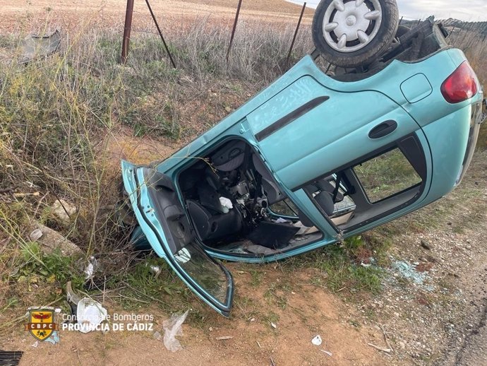 Archivo - Un fallecido y un herido grave en un accidente de tráfico en la carretera entre Arcos y El Bosque