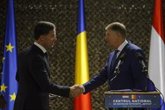 Foto: OTAN.- El presidente de Rumanía presenta su candidatura a la OTAN y se medirá a Rutte para ser secretario general