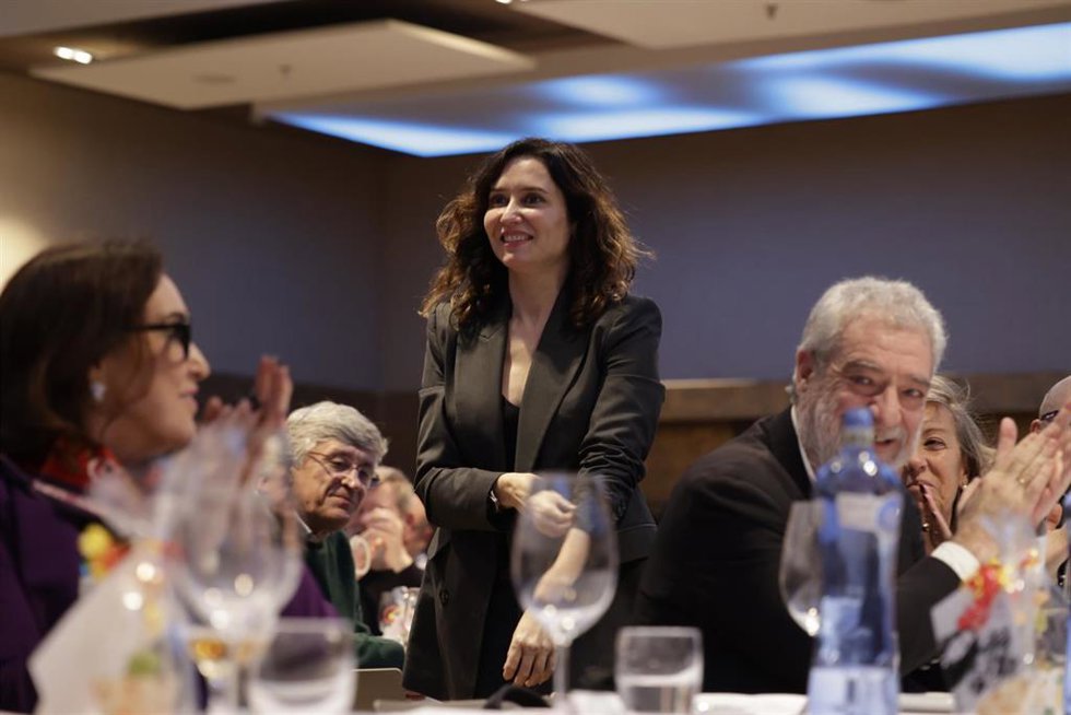 La presidenta de la Comunidad de Madrid, Isabel Díaz Ayuso, durante la IV edición de los Premios Héroes de Tabarnia, en Hotel Catalonia Barcelona Plaza, a 12 de marzo de 2024, en Barcelona, Catalunya (España). La plataforma Asamblea Nacional de Tabarnia