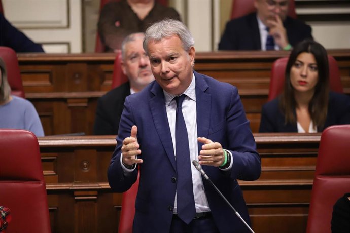 El portavoz del Grupo Parlamentario Socialista, Chano Franquis