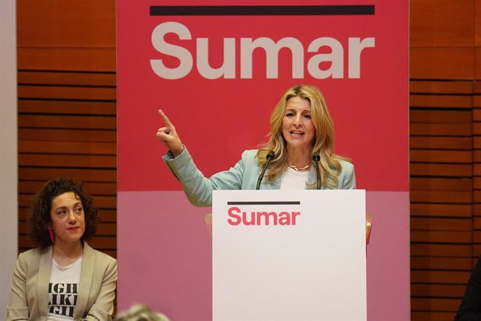 La vicepresidenta segunda y ministra de Trabajo y Economía Social, Yolanda Díaz, interviene durante el acto Ampliando lo público con políticas feministas, en el Palacio Euskalduna, a 6 de marzo de 2024, en Bilbao, Vizcaya, País Vasco (España). 