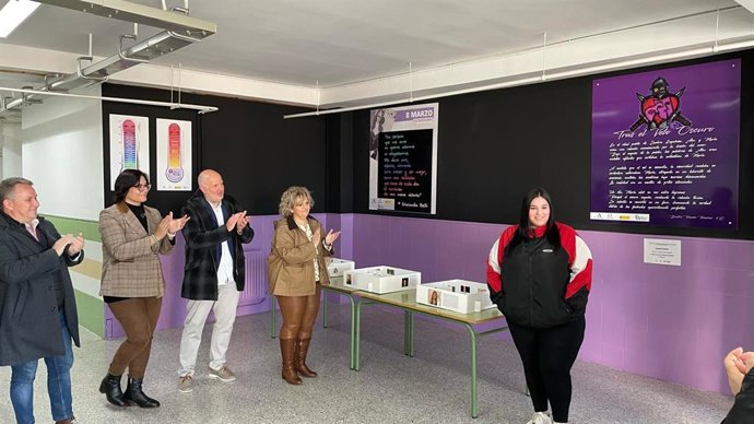 Inauguración del espacio de igualdad del IES Cerro de los Infantes