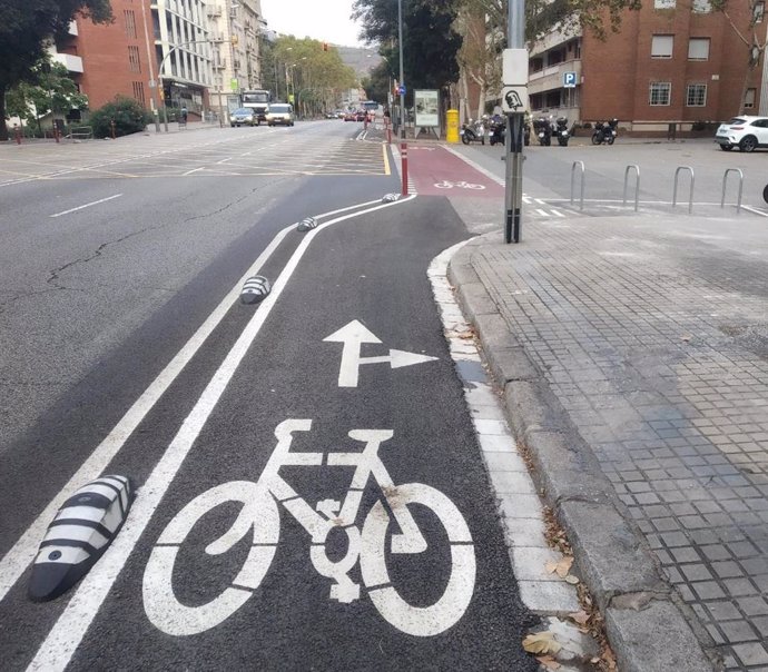 Carril bici de Via Augusta de Barcelona.