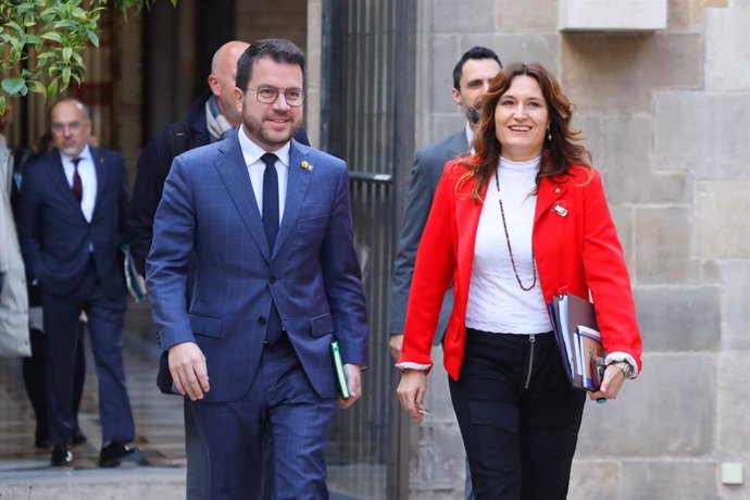 El president de la Generalitat, Pere Aragonès, i la vicepresidenta del Govern, Laura Vilagrà