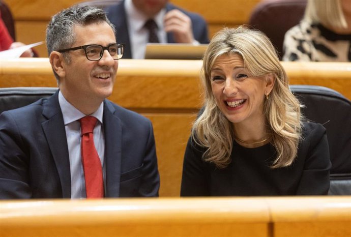 Archivo - El ministro de la Presidencia, Justicia y Relaciones con las Cortes, Félix Bolaños, y la vicepresidenta segunda y ministra de Trabajo, Yolanda Díaz, en una imagen de archivo