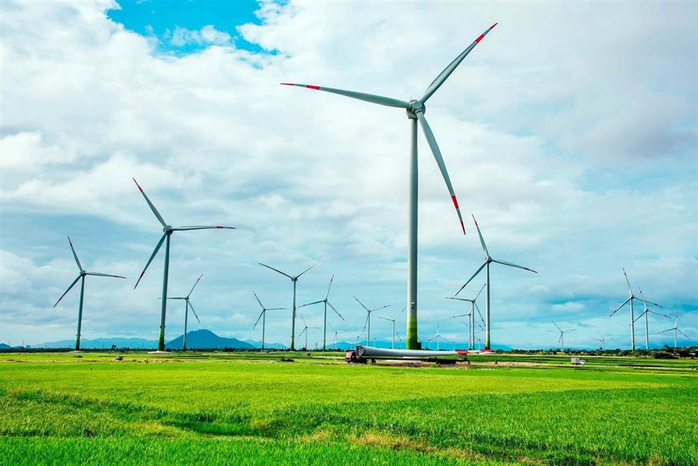 Archivo - Tempos Energía subraya que las tecnologías limpias sobrepasan a las de gas en más de trece veces, propiciando la caída del precio de la electricidad.
