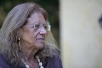 Más de un centenar de economistas, empresarios y académicos piden a Sánchez que cambie su política económica