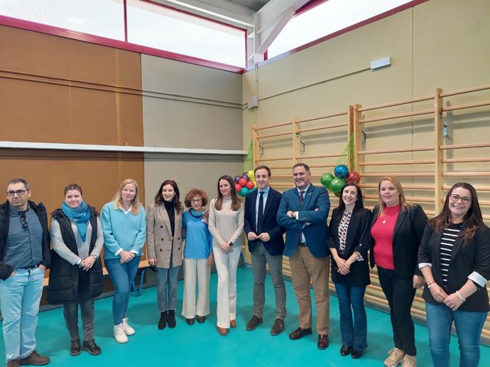 Nuevo gimnasio y vestuarios del CEIP Reyes Católicos de Vera (Almería)