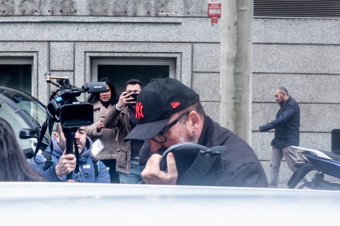 El exasesor del exministro José Luis Ábalos, Koldo García, a su salida de la Audiencia Nacional, a 22 de febrero de 2024, en Madrid (España).