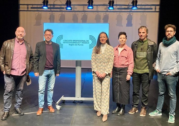 Presentación del Circuito Profesional de Artes Escénicas y Música Cultura lanza la convocatoria del Circuito Profesional de Artes Escénicas y Música dotada con 400.000 euros