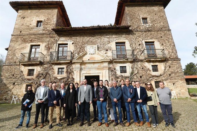 Conseyu de la Rede de Normalización Llingüística .