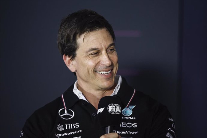 El jefe de equipo del Mercedes AMG, Toto Wolff, en rueda de prensa durante el GP de Baréin 2024. 
