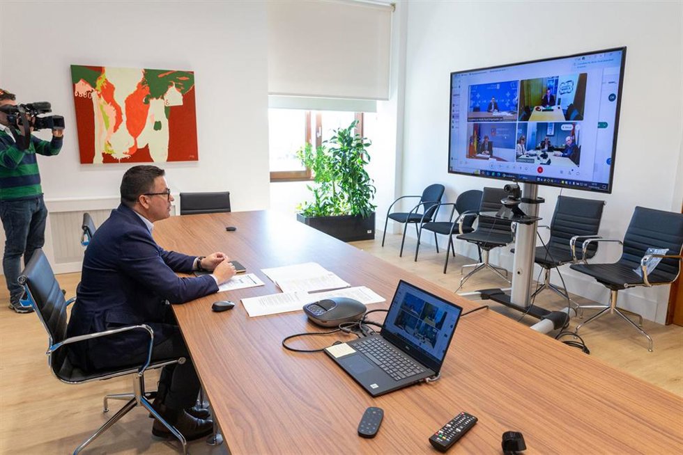 O conselleiro do Medio Rural en funcións, José González, reunirase, por videoconferencia, cos seus homólogos da cornixa cantábrica, no marco das negociacións para a modificación do Pepac.  foto xoán crespo