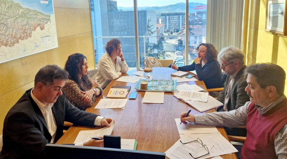 Reunión del Principado y la Universidad