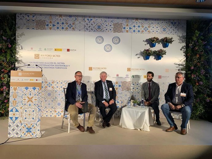 Mesa redonda en el XVI Foro Sicted en Córdoba