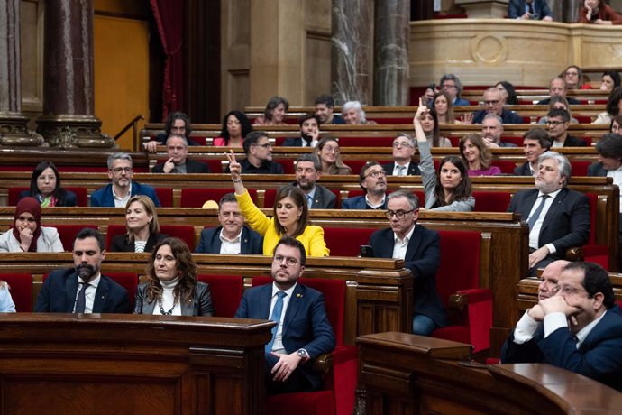 Votacions durant el ple del Parlament