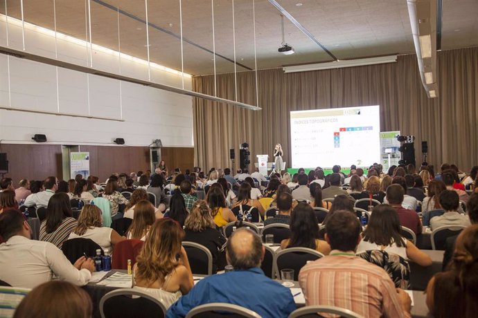 Archivo - XXI Jornadas Científicas Andaluzas sobre la Visión celebradas en Almería en 2019. (Foto de archivo).