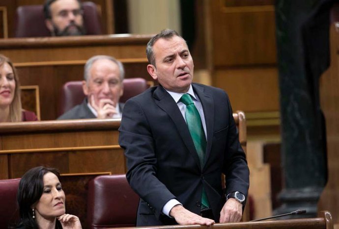 El diputado nacional de Vox por Huelva, Tomás Fernández.