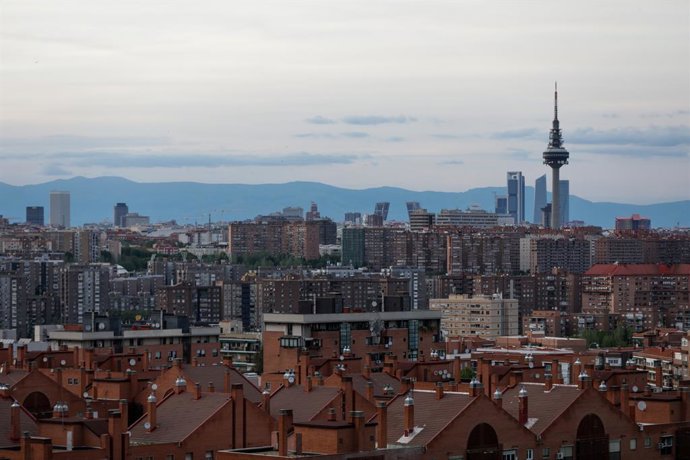 Archivo - El skyline de Madrid.