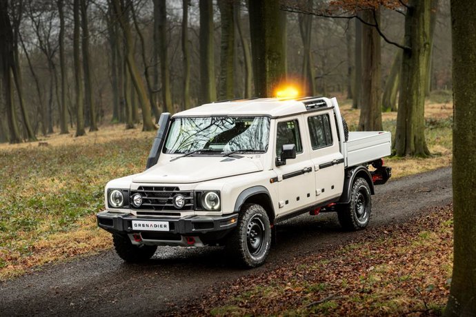 INEOS Automotive presenta el Grenadier Quartermaster Chasis Cabina de cinco plazas, desde 59.372 euros.