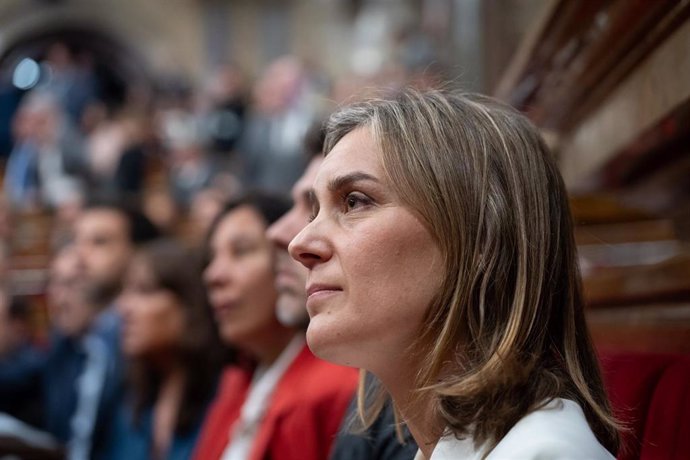 La líder de los comuns en el Parlament, Jéssica Albiach, durante el pleno del debate a la totalidad de Presupuestos 2024 en el Parlament, a 13 de marzo de 2024, en Barcelona, Catalunya (España). 