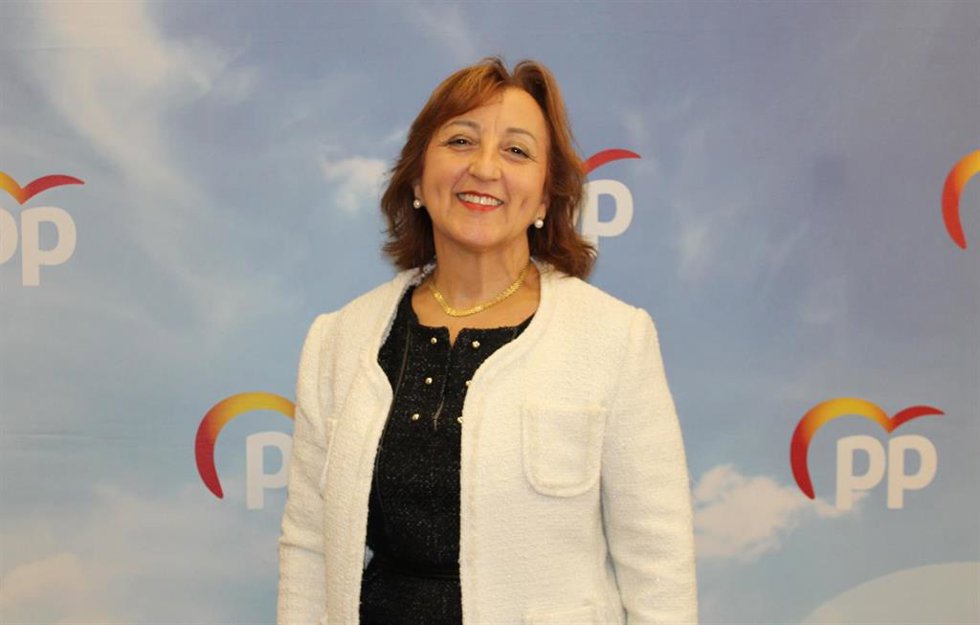 Archivo - La diputada del PP y alcaldesa de Guadamur, Sagrario Gutiérrez