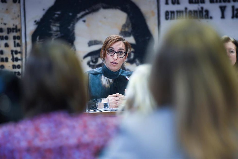La ministra de Sanidad, Mónica García, comparece durante una Comisión de Sanidad, en el Senado, a 14 de marzo de 2024, en Madrid (España). Durante la comparecencia, la ministra ha informado sobre las líneas generales de su departamento.
