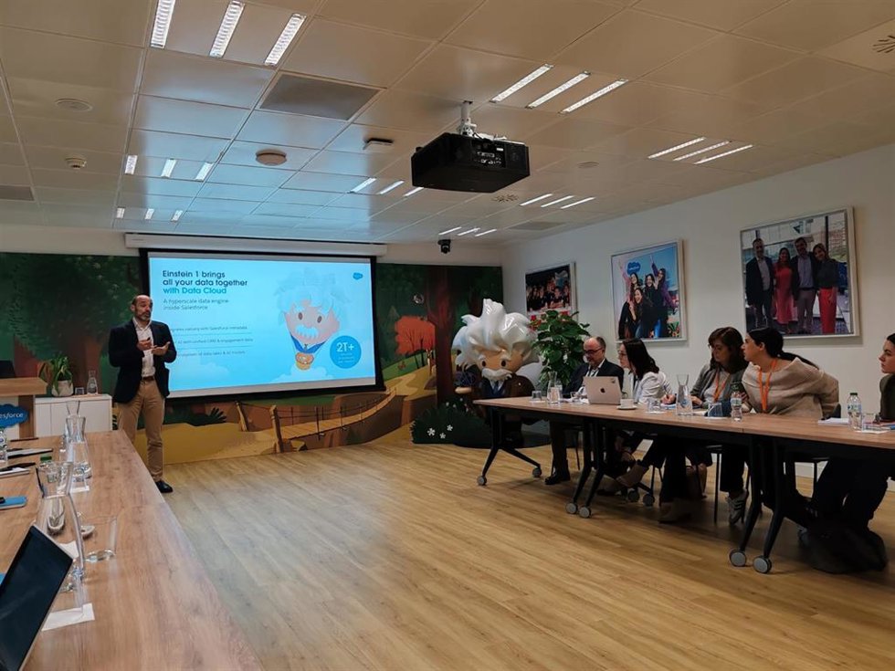 Encuentro con medios en las oficinas centrales de Salesforce, en Madrid