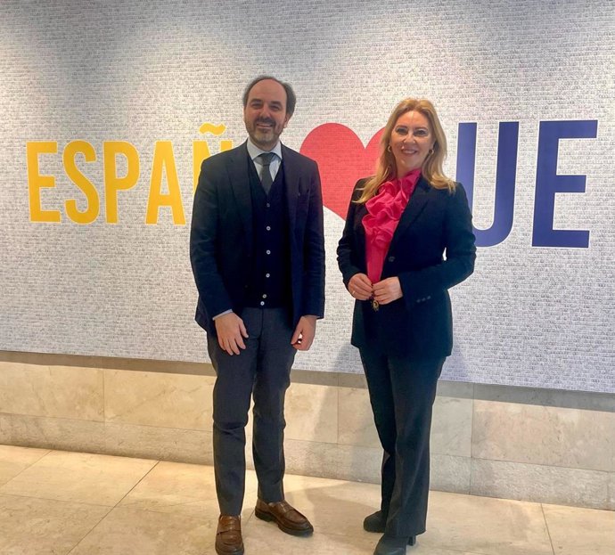 La consejera de Economía, Hacienda y Fondos Europeos, Carolina España, en su visita a la sede de la Representación Permanente de España ante la Unión Europea (Reper)