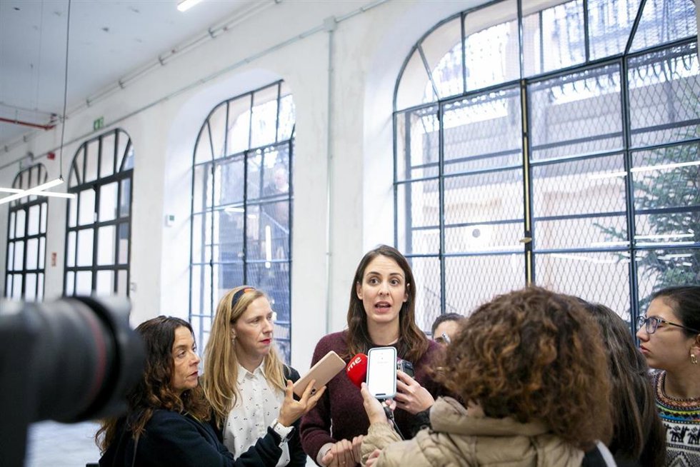 La portavoz de Más Madrid en el Ayuntamiento, Rita Maestre, y la concejala Lucía Lois