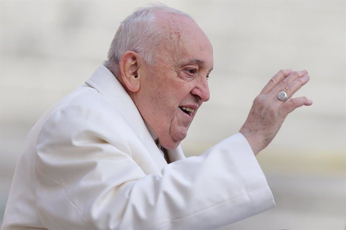 13 March 2024, Vatican, Vatican City: Pope Francis arrives to attend his weekly General Audience in St. Peter's Square at the Vatican City. Photo: Evandro Inetti/ZUMA Press Wire/dpa