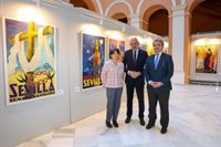 El Ayuntamiento acoge una exposición antológica de carteles de la Semana Santa y Fiestas de la Primavera de Sevilla