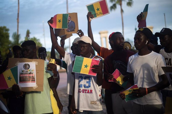 Archivo - Imagen de archivo de una manifestación en Málaga a favor de la liberación del líder opositor de Senegal Ousmane Sonko