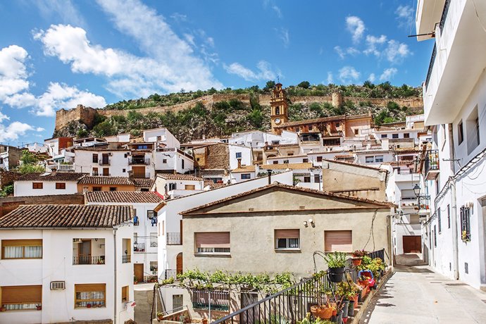 Archivo - El 52% de los valencianos que viajaran en Semana Santa lo harán a una zona rural española