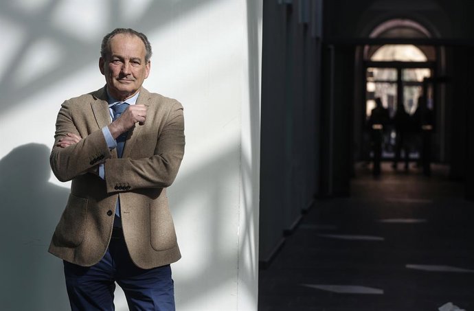 El conseller d'Agricultura, Ramaderia, Pesca i Alimentació de la Comunitat Valenciana, José Luis Aguirre, posa per a Europa Press, a 11 de mar del 2024, a Valncia