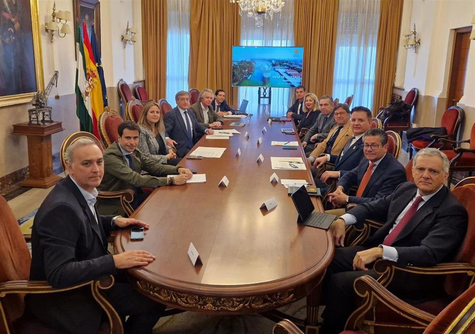 Primera mesa de turismo de cruceros.