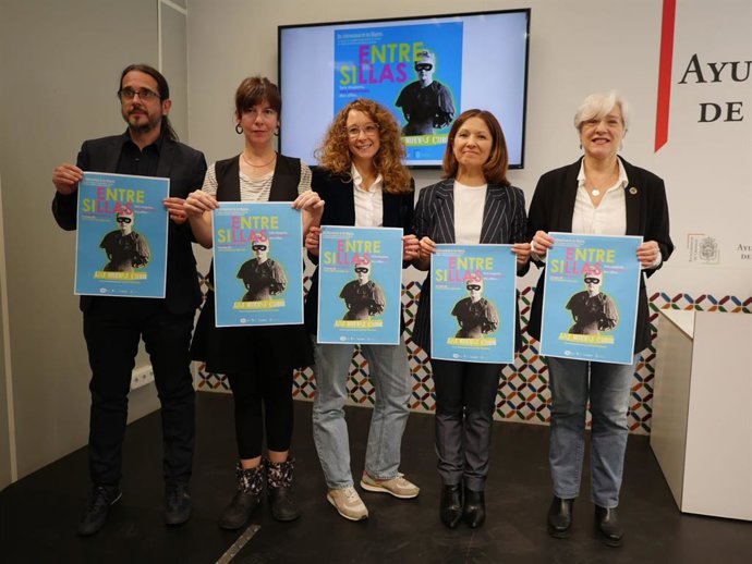 Presentación de 'Entre sillas: las nuevas Curie'