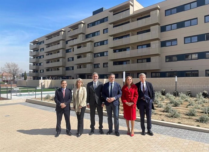 Entregadas las llaves de las primeras 140 viviendas de alquiler a precio asequible del Plan Vive en Alcorcón