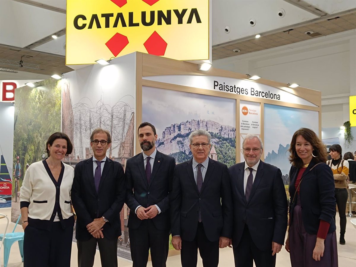 Torrent Y Relat Inauguran El B-Travel 2024 Con Casi 130 Expositores