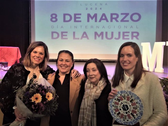 Integrantes del equipo de Atención a la Mujer y Familia del Área Sur de Córdoba.