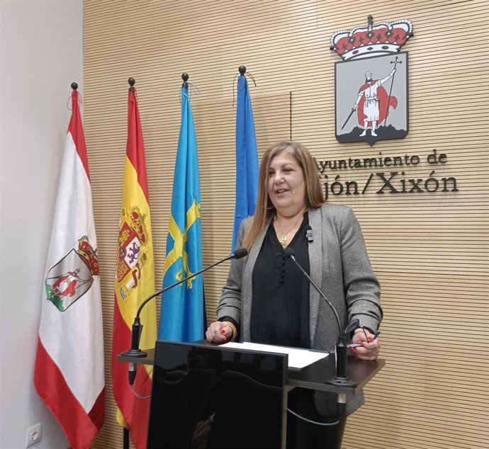 Archivo - Marina Pineda, concejala del Grupo Municipal Socialista del Ayuntamiento de Gijón.