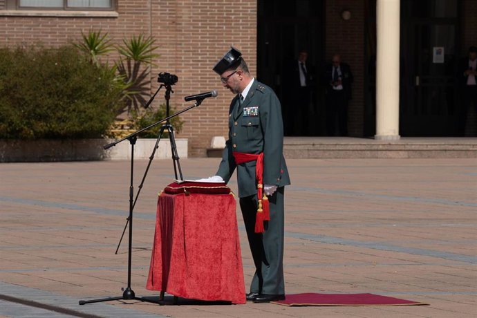 El nuevo jefe de la Guardia Civil en Catalunya, Pedro Antonio Pizarro, jura su cargo en el acto de toma de posesión en la comandancia de la Guardia Civil en Sant Andreu de la Barca (Barcelona).