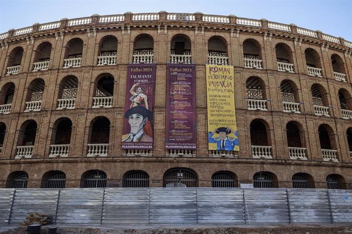 Archivo - La plaza de toros de Valencia (archivo)