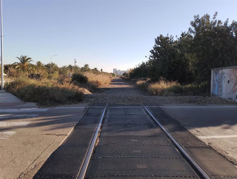 Antiguo trazado ferroviario entre Vandells y Salou (Tarragona).