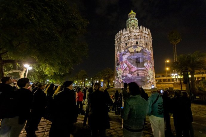 Espectáculo audiovisual en la Torre del Oro