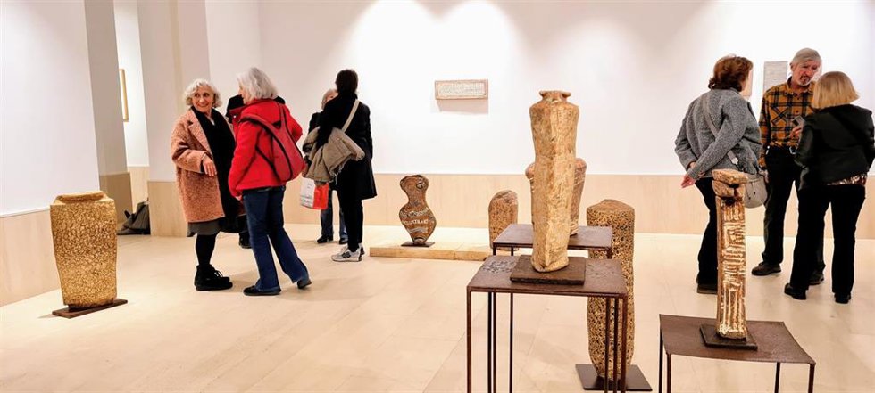 El IbDona inaugura por el 8M la exposición 'Els treballs i els dies'.