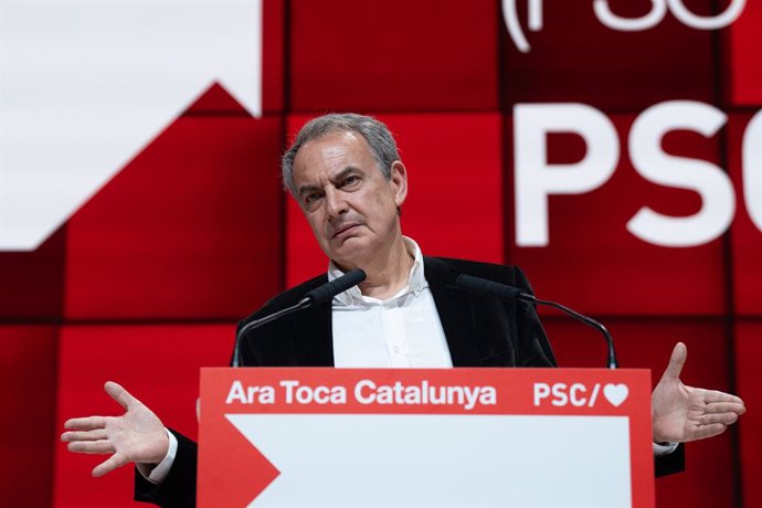 L'ex-president del Govern José Luis Rodríguez Zapatero en el seu discurs en l'obertura del 15 Congrés del PSC.