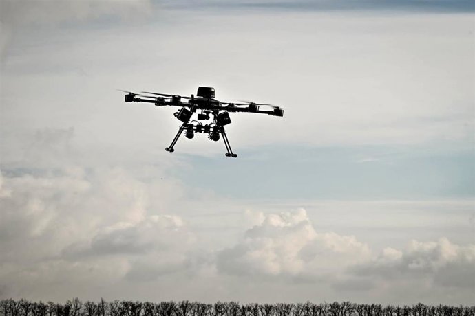 Archivo - Ensayo con drones ucranianos en la región de Zaporiyia, Ucrania (archivo).