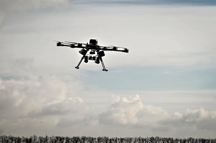 Archivo - February 2, 2024, Zaporizhzhia, Ukraine: ZAPORIZHZHIA, UKRAINE - FEBRUARY 2, 2024 - A Vampire drone, a Ukrainian unmanned combat aerial vehicle (UCAV) which has a payload of up to 15kg (33lbs) and is equipped with a thermographic camera, is be