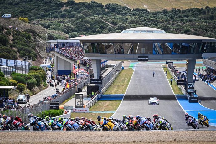 Archivo - Carrera de Moto2 en el circuito de Jerez de la Frontera (Cádiz). ARCHIVO. 